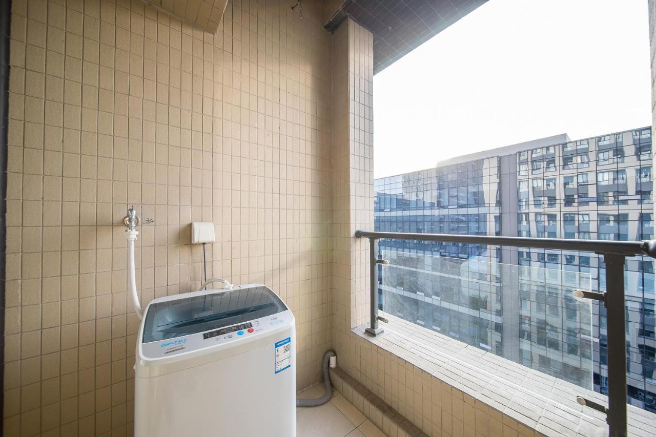 Guangzhou Laiste Aparthotel Science City Greenland Central Plaza Branch - Free Shuttle Bus To Canton Fair Complex During Canton Fair Period Экстерьер фото